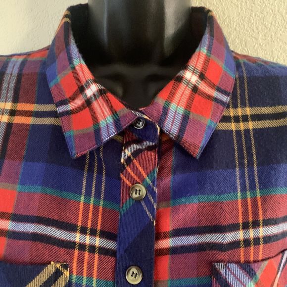 Grace and Lace Whiskey Plaid l/s Flannel Button Up Shirt with Pockets size xs - Picture 8 of 10